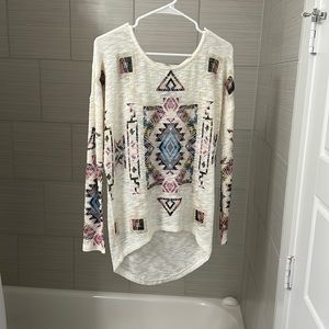 NWT cream aztec pattern long sleeve top.